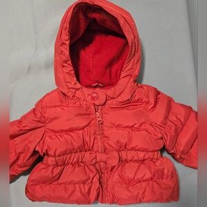 BABY GAP Cherry Red Hooded Puffer Jacket Coat Size 0-6 Months Winter Wear